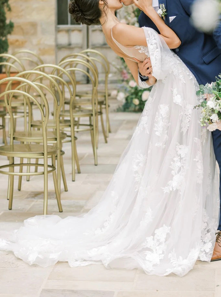 A-line Spaghetti Straps Wedding Dress,Lace Applique Bridal Dress,WD009