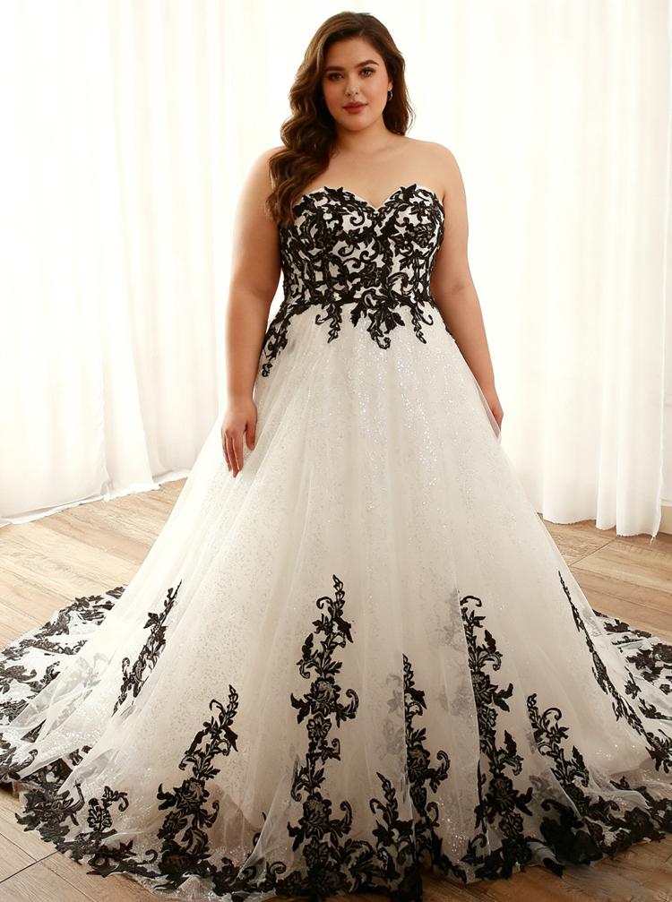 Black White Plus Size Wedding Gown,Sweetheart Neckline Bridal Dress,WD00693, US14W / Ivory Black White Plus Size Wedding Gown,Sweetheart Neckline Bridal Dress,WD00693, US14W / Ivory
