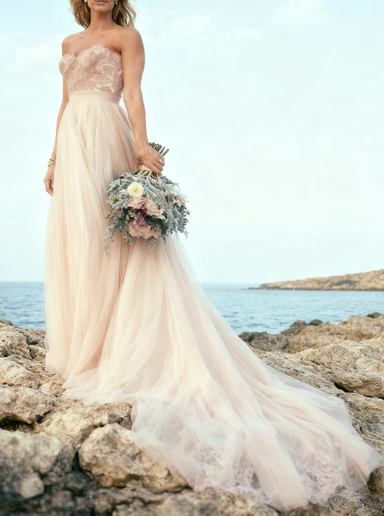 Tulle Wedding Dresses,Bohemian Wedding Dresses,Strapless Bridal Dress,