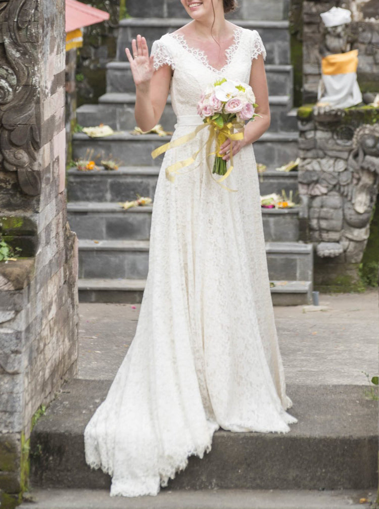 Vintage Lace Wedding Dress With Sash,Cap Sleeve Wedding Dress,WD00938, US16W / Black Vintage Lace Wedding Dress With Sash,Cap Sleeve Wedding Dress,WD00938, US16W / Black