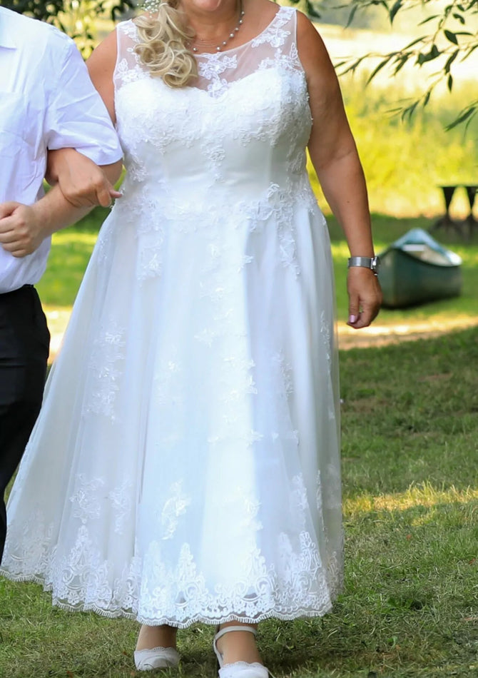 A-line Plus Size Wedding Dress,Tea Length Bridal Dress,WD00700, US8 / Champagne A-line Plus Size Wedding Dress,Tea Length Bridal Dress,WD00700, US8 / Champagne