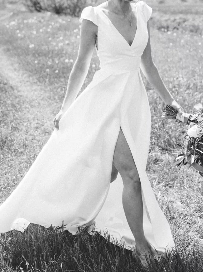 vintage open back wedding dresses Unveiling Sensuality: The Mesmerizing Magnetism of Open Back Wedding Dresses