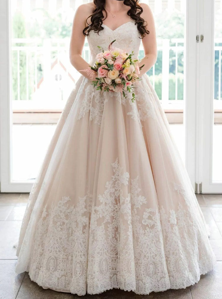 A-Line Wedding Gown with Removable Lace Jacket,Sweetheart Neckline Bridal Dress,WD00797, US26W / Ivory A-Line Wedding Gown with Removable Lace Jacket,Sweetheart Neckline Bridal Dress,WD00797, US26W / Ivory