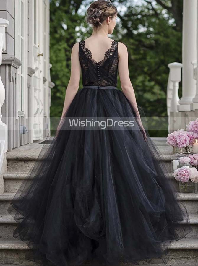 Rustic Wedding Dresses With Black