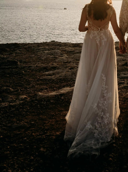 Beach Wedding Dress,Plunging Neckline Bridal Dress,WD012400