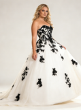 Plus Size Bridal Gown with Sweetheart Neckline,Lace Black White Wedding Dress,WD00692