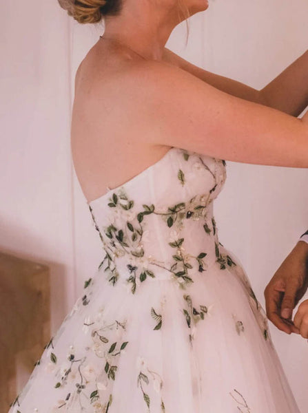 A-line Sweetheart Neck Bridal Gown,Green Embroidered Wedding Dress,WS25103115