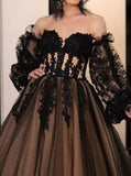 Sweetheart Neckline Bishop Sleeve Bridal Gown,Black Bridal Gown,WD09251532