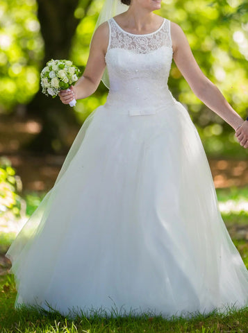 A-line Plus Size Wedding Dress,Scoop Neckline Plus Size Bridal Dress,WD00710