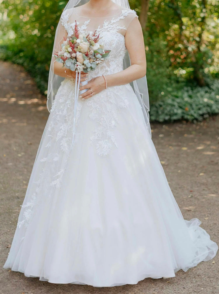 V Back Illusion Neckline Wedding Gown,A-line Embroidered Bridal Dress,WD00814 V Back Illusion Neckline Wedding Gown,A-line Embroidered Bridal Dress,WD00814