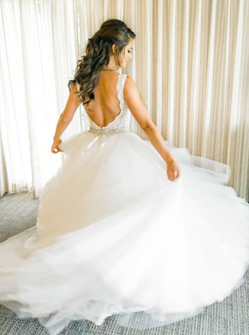 products/attractive-wedding-gown-tulle-open-back-wedding-gown-wd00340-2.jpg