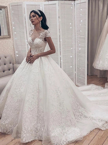 products/classic-ball-gown-wedding-dress-luxurious-wedding-gown-with-cap-sleeves-wd00637-3.jpg