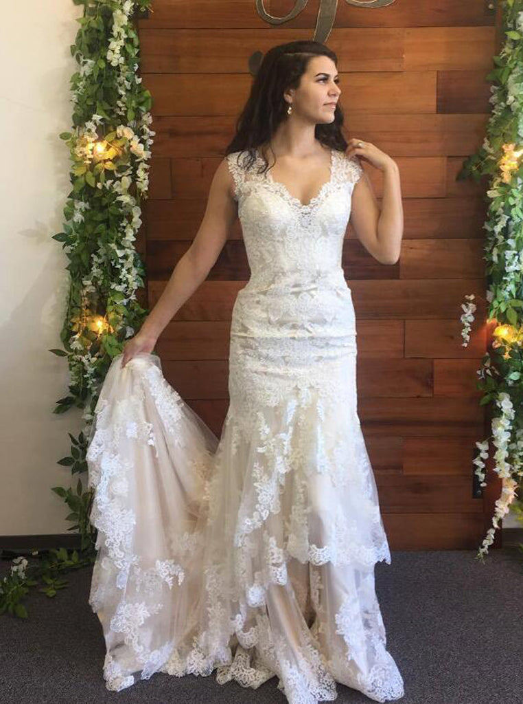 Fit and Flare Wedding Dress,Lace Wedding Dresses,Fitted Bridal Dress,Modern Bridal Dress,WD00146, US22W / Pink Fit and Flare Wedding Dress,Lace Wedding Dresses,Fitted Bridal Dress,Modern Bridal Dress,WD00146, US22W / Pink