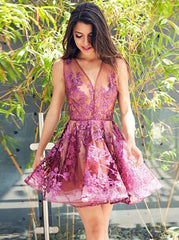 lace-cocktail-dresses-v-neck-