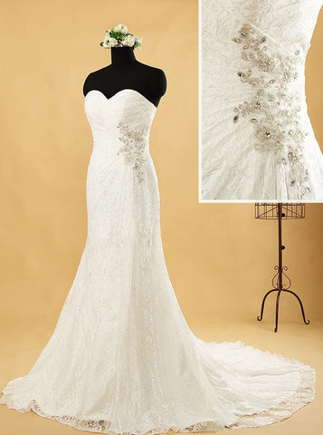 products/mermaid-lace-wedding-dress-sweetheart-neck-bridal-dress-with-beadwork-wd00561.jpg