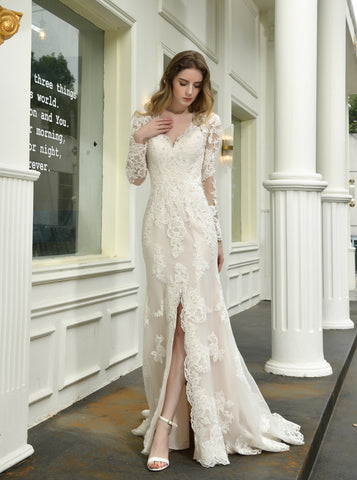 products/vintage-wedding-dress-with-long-sleeves-lace-bridal-dress-with-slit-wd00491-3.jpg