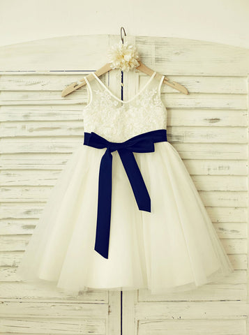 products/white-flower-girl-dress-lovely-flower-girl-dress-flower-girl-dress-with-sash-fd00119-1.jpg