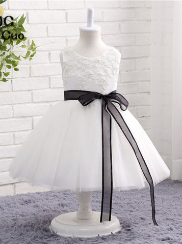 products/white-flower-girl-dresses-short-flower-girl-dress-flower-girl-dress-with-sash-fd00046-1.jpg